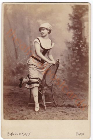 Late 19th C.  French Stage Performer Mme Perrine.  Benque Cabinet Card Photo