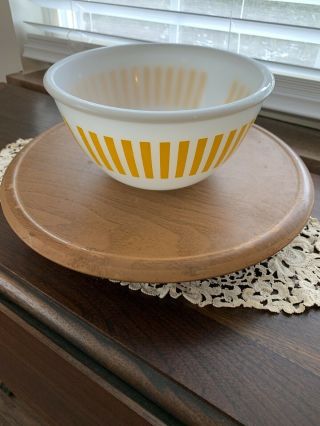 Vintage Hazel Atlas Glass Mixing / Serving Bowl Yellow Candy Stripe Approx 7” D