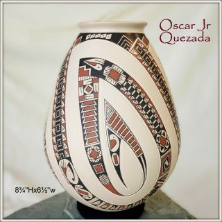 Oscar Quezada Jr Fine Mata Ortiz Sculpted Pottery