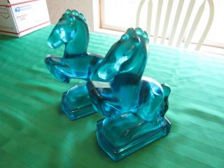 Vintage L.  E.  Smith Blue Glass Rearing Horse Bookends