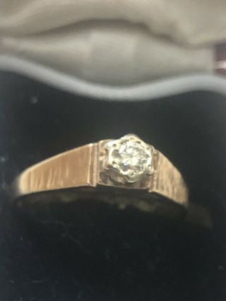 Lovely Vintage 9ct Gold Diamond Solitaire Ring Size N 1/4