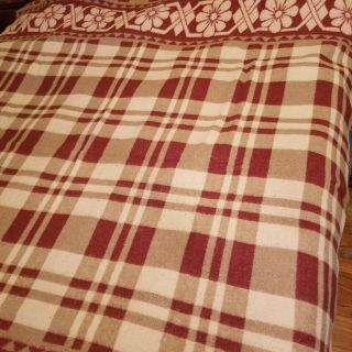 Vintage Beacon Cotton Blend Southwestern Camp Blanket.  Reversible 70 " X 68 "