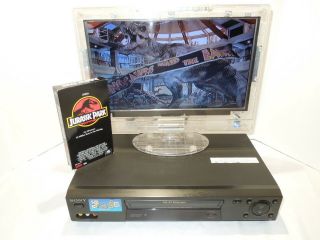 Vintage Sony Vhs - Vcr Hi - Fi Stereo/ Video Cassette Recorder W/sony Remote.