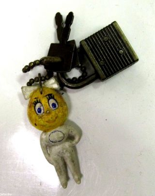 Vintage Esso Gas Oil Woman Doll Key Chain Lock W/ Keys Prize Charm Keychain