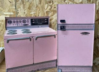 Vintage 1950’s Wolverine Toy Tin Refrigerator & Stove Pink Wizard Just Like Moms