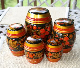 Russian Khokhloma Lacquer Hand Painted Wooden Set