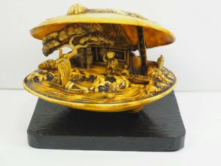 1950s Celluloid Clam Shell Water Wheel moves Anabori Netsuke.  Dragons Japan 4 