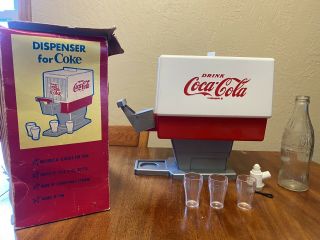 Vintage 1960s Chilton Toys Coca - Cola Soda Fountain Dispenser 3 Cups & Spout