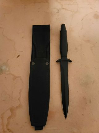 Gerber Mark Ii Fixed Blade Knife,  Double Serrated Blade With Gerber Sheath