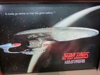VINTAGE 1991 STAR TREK NEXT GENERATION USS ENTERPRISE LIGHTED WALL POSTER 3
