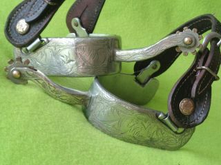 Vintage Silver Mounted 1 - 3/8 " Wide Band Long Curved Shank Cutting Show Spurs Nr