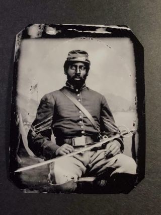 Sixth - Plate Civil War African Americans Soldier Tintype C2384rp