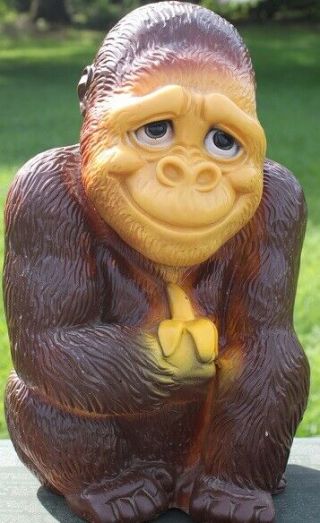 Gorilla Ape Monkey W/banana Vinyl Coin Bank 1971 York Vintage Figure Plastic