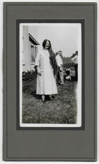 Posing Lady With Long Wavy Hair Old Vintage B&w Photo