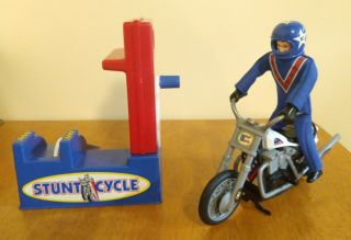 1998 Playing Mantis Evel Knievel Stunt Cycle With Action Figure One Owner