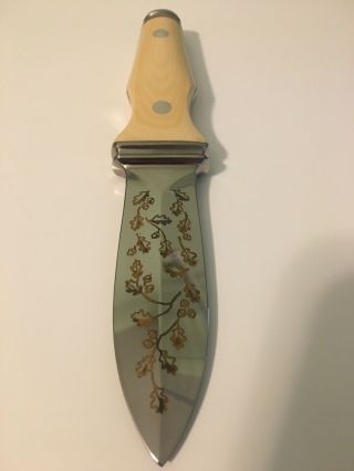 A.  G.  Russell Sting 1977 Gold Leaf Boot Knife 3