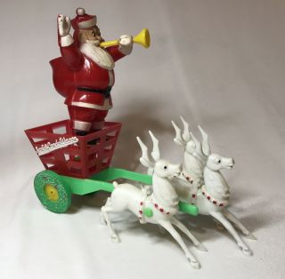 Vintage 1951 Christmas Rosbro Rosen Santa Plastic Candy Wagon Reindeer
