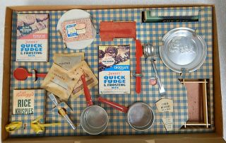 Vintage 1955 Model Craft Kay Stanleys candy maker baking cooking play set 3