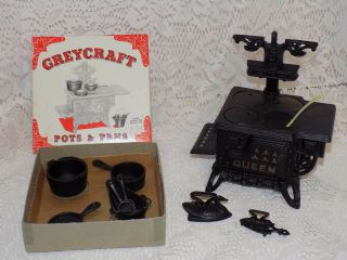 Vintage Doll Cast Iron Miniature Stove Pots And Pans Greycraft Queen