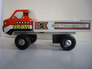 Russia Russian Ussr Truck " Ural " Car Wind - Up Tin Toy