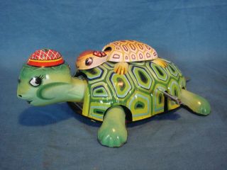 Vtg Tommy Turn Turtles Wind Up Tin Litho Toy Japan Exc,