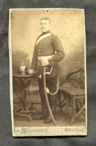 T41 - Germany 1900s Cdv Photo Of A Soldier Sabre Pickelhaube Graudenz Now Poland
