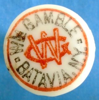 Antique 1893 Wm.  Gamble Batavia,  N.  Y.  Porcelain Beer Bottle Stopper Cap