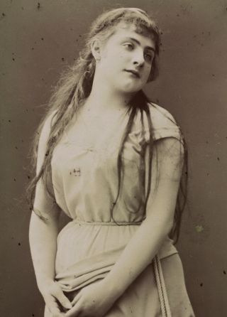 Cabinet Photo by NADAR Paris,  ca 1878,  unknown female actress,  portrait 3