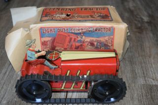 Marx Tin Light Duty Climbing Tractor With Driver Wind Up