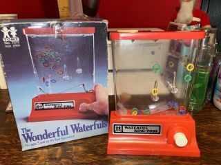 1976 Tomy The Wonderful Waterfuls Ring Toss Game