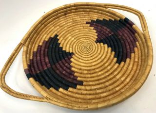 Vintage 11.  5 " Natural Navajo Native American Arrowhead Polychrome Coil Basket