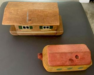 Antique Folk Art Noah’s Ark & Animals Wooden Toy