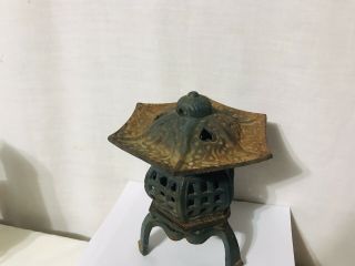 Japanese Cast Iron Pagoda Garden Lantern 7” Tall 2