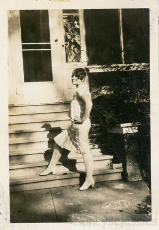 1926 Cute Young Flapper Sexy Pose Leg Up On Steps " Cleopatra 