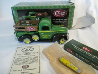 Case Xx Ertl Collectible 1940 Ford Pickup With Rails And Knife John Deere