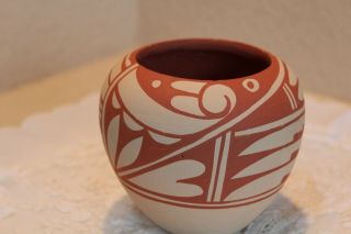 Jemez Pueblo Pottery Hand Painted Stone Burnished Vase Pot Signed Loretto