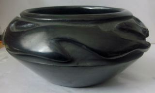 vintage Millie Chavarria Santa Clara Pueblo Mexico blackware pottery bowl 2