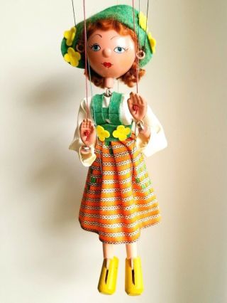 Pelham Puppets Sl Tyrolean Girl Orange Dirndl Hat 11 - 1/2 Inch Box Untangled