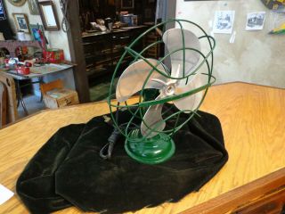 Vintage Westinghouse 10 Inch Fan - - 1 Speed - - Oscillates - Refurbished/working Model