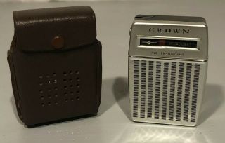 Vintage Crown Model Tr 680 Transistor Radio Turns On Transistor