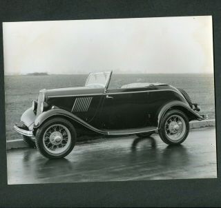 Vintage Photo 1932 1933 Ford Roadster European 985060