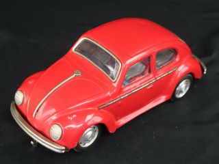 Vintage 1960s Taiyo Japan Vw Beetle Battery Operated Tin Bump & Go Toy Car