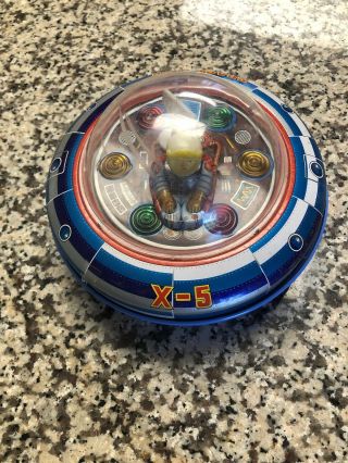 Tin Litho Flying Saucer Spaceship Space Ship X - 5 Toy Japan Battery Operated