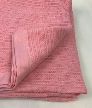 Vintage Acrylic Blanket Waffle Weave Satin Trim Pink 74 X 85 Soft
