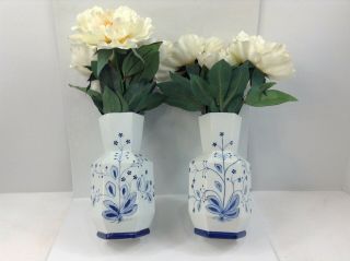 Vases (PAIR) Cobalt Blue,  White Japanese Ceramic Porcelain Floral Vintage 3