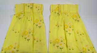 2 Vintage 50s 60s Retro Hippie Yellow Flocked Daisies 26 " X 35 " Curtains Drapes