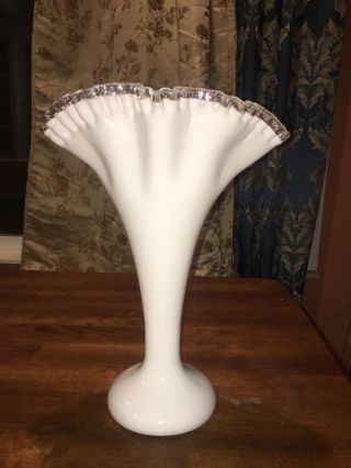 Vintage 13” Fenton Silver Crest Ruffled Top White Milk Glass Fan Vase Ec