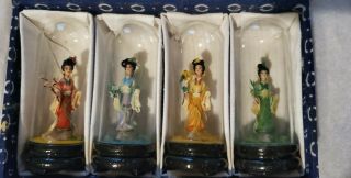 Rare Set Of Vintage Mini Japanese Geisha Dolls Figurines In Glass Domes
