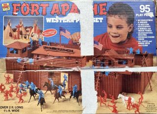 Vintage 1990 " Fort Apache Western Play Set Cowboys & Indians,  4500