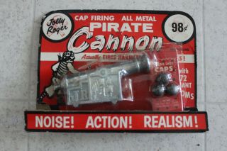 Rare Vintage Acme Brand Caps Jolly Roger Pirate Metal Cannon Ball Cap Gun